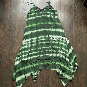 Fifteen Twenty Green Handkerchief Dress size Small.
